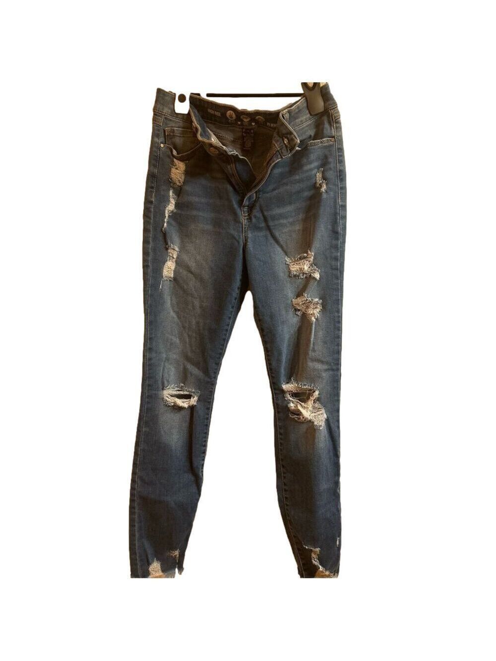 Rewash brand jeans with ripped detail